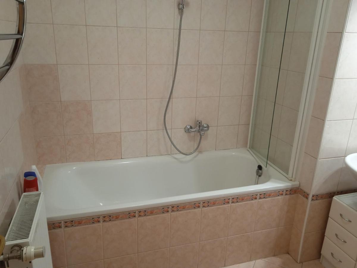 Family Apartment-csaladias Hangulat Győr